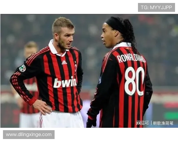 老足球明星重聚精彩瞬间回顾珍贵照片合集 老足球明星重聚精彩瞬间回顾珍贵照片合集